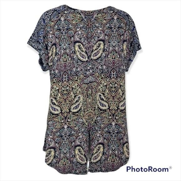 Lucky Brand Navy Paisley Print Short Sleeve Top Size Medium - Picture 3 of 7